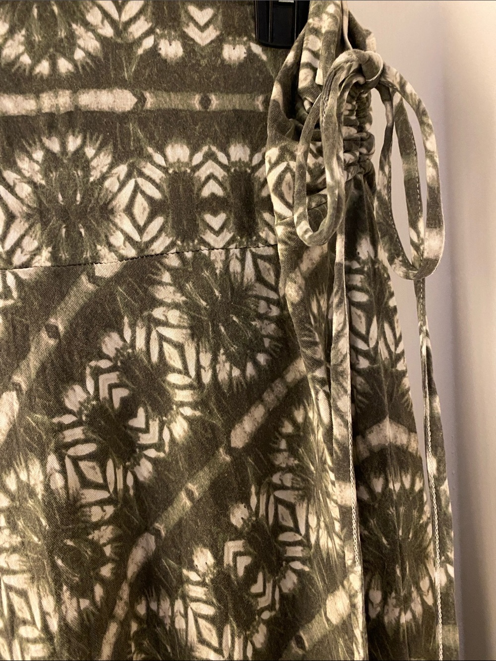 Patagonia  olive green Kamala skirt, Converts to a shorter halter dress-Large - Picture 3 of 7